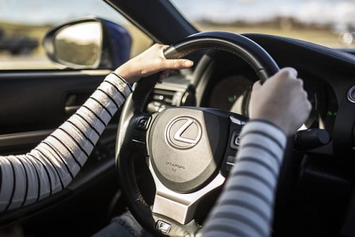 A kormánymű gumiharangjának szerepe és fontossága